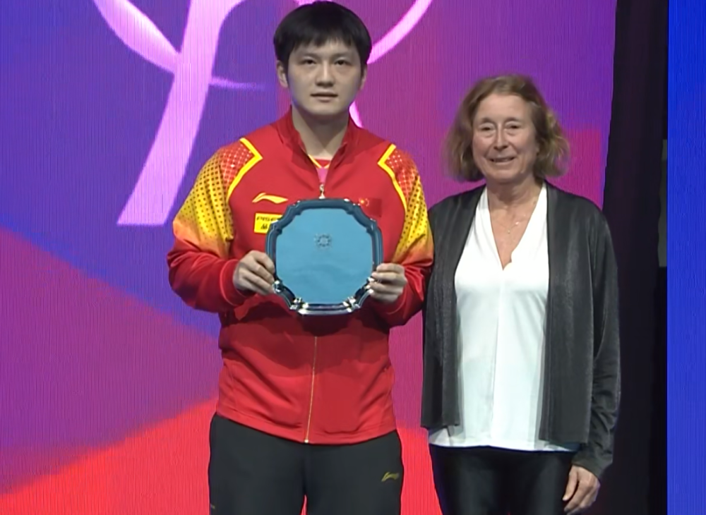 韩国队横扫波兰队，王皓统治全场