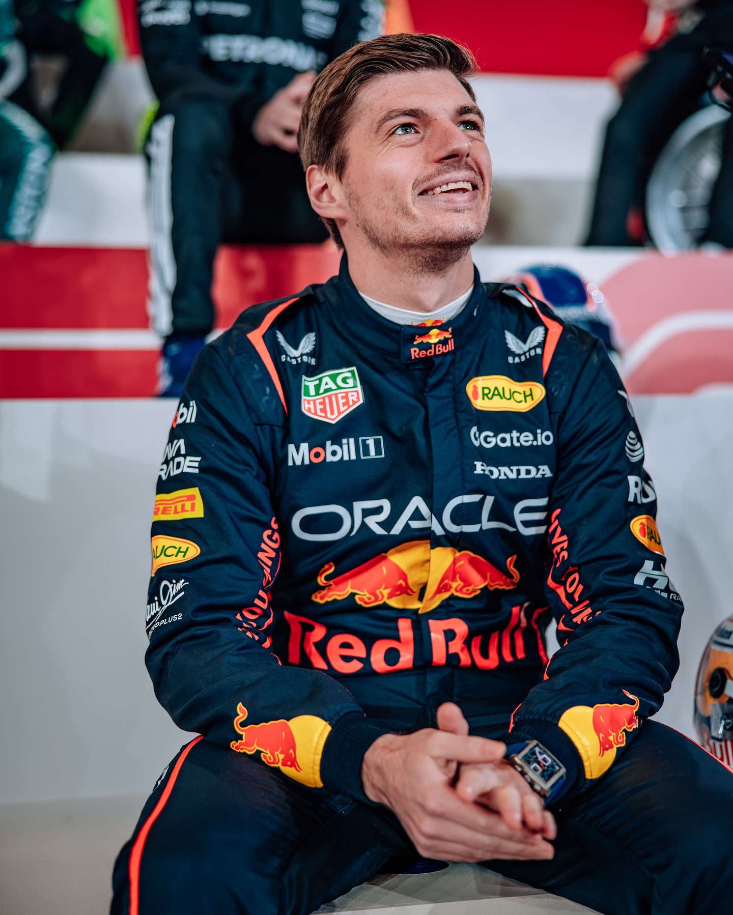 阿斯顿马丁力克红牛车队,诺里斯点燃赛场 阿斯顿马丁力克红牛车队,诺里斯点燃赛场