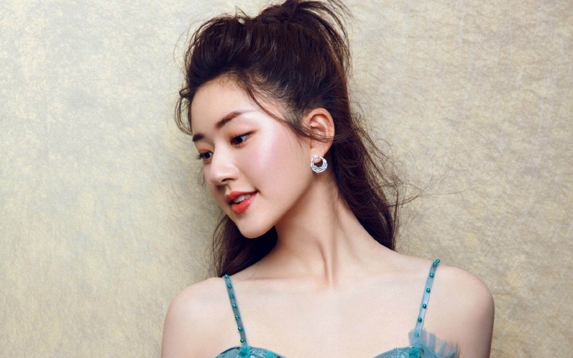 隐藏的连线，穆勒的防守哲学如何映照巴萨横扫荷兰的战术密码