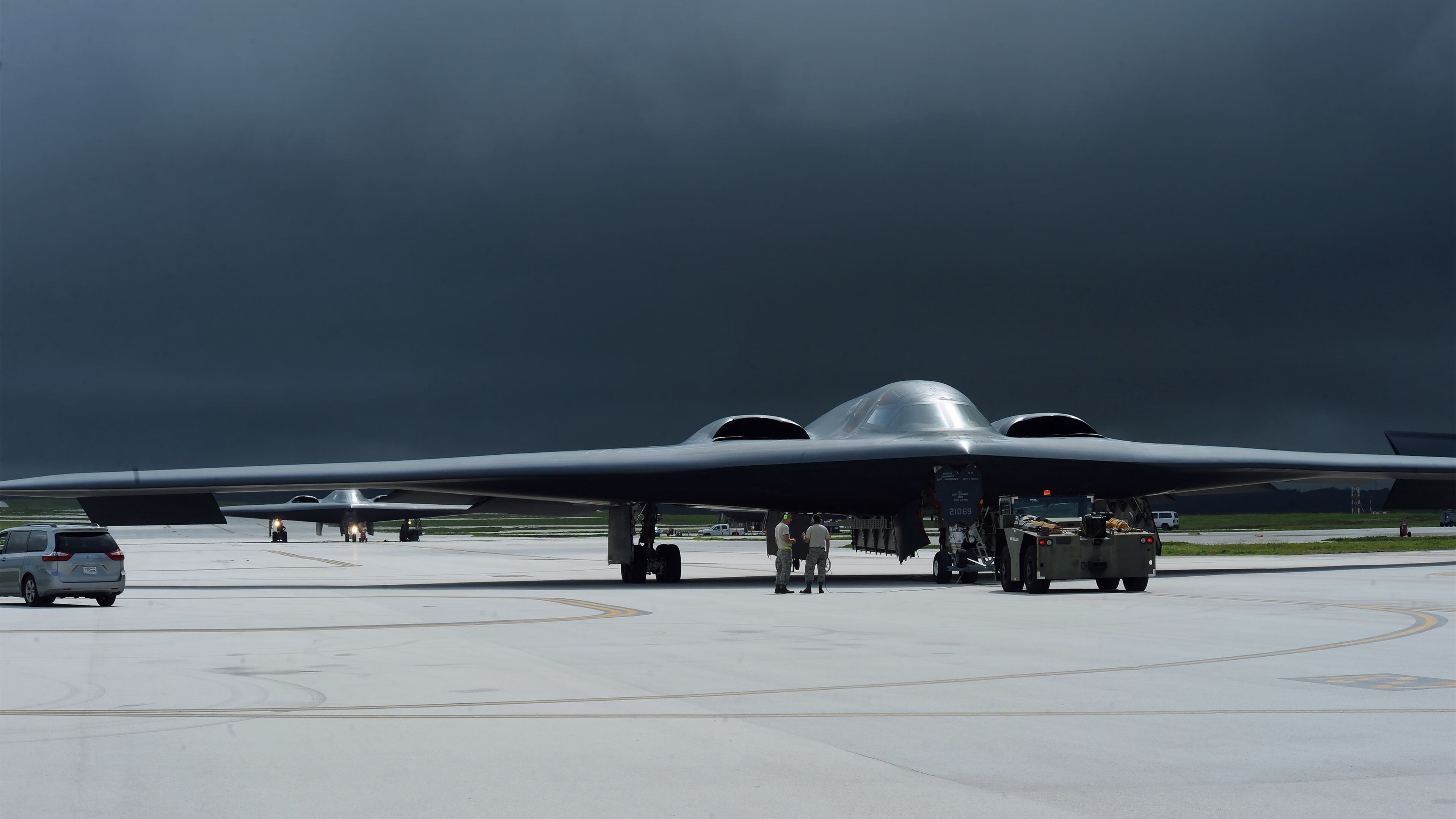 当深圳蓝遇见魔术紫，东契奇里程碑之夜的三重镜像