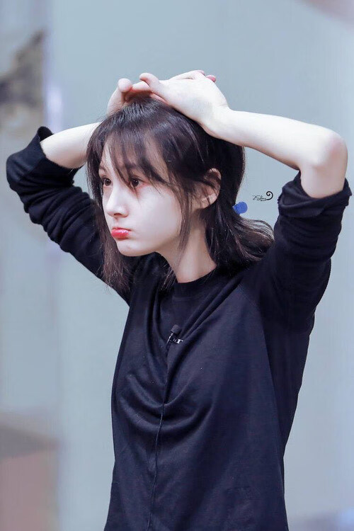 隔空对话，布伦森45分风暴背后，公牛争冠战中的隐形较量